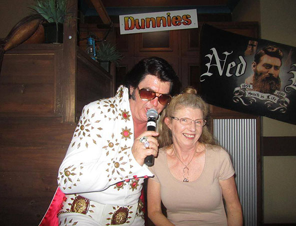 Elvis Tribute Show Sydney - Elvis Singer - Tribute Band